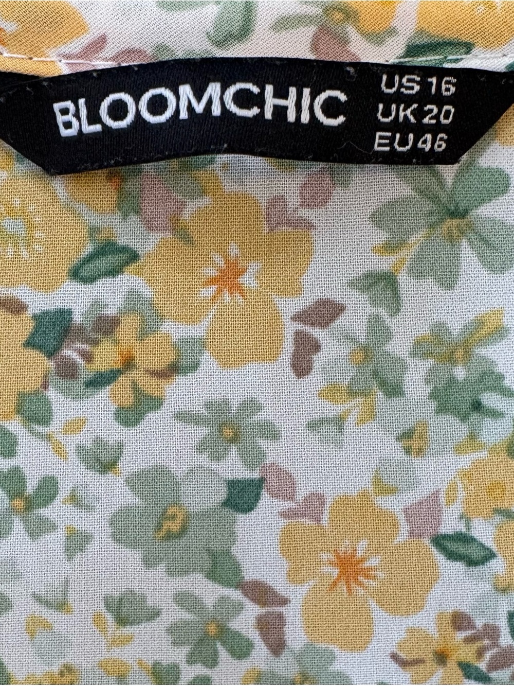 Bloomchic Women's Yellow Floral V-Neck Top size 16 - Picture 7 of 7